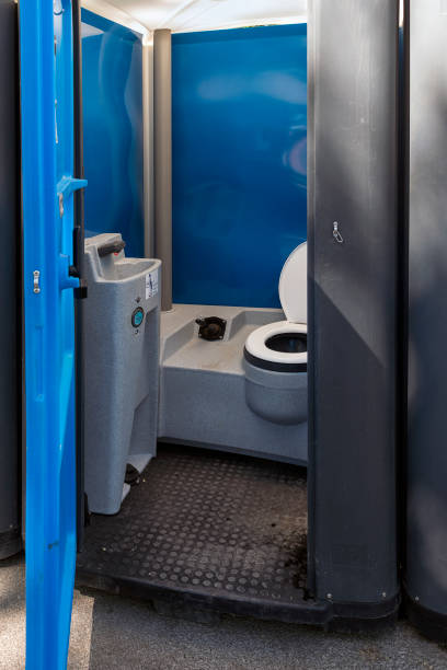 Best Construction site porta potty rental  in South Apopka, FL