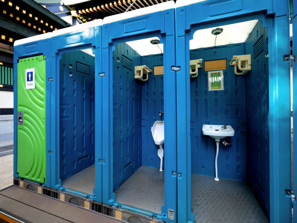 Best Luxury portable toilet rental  in South Apopka, FL